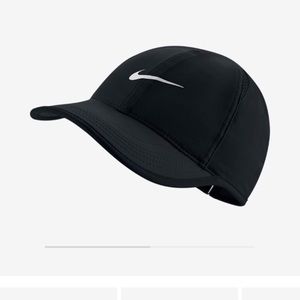 Nike Hat | Featherlight Dri Fit